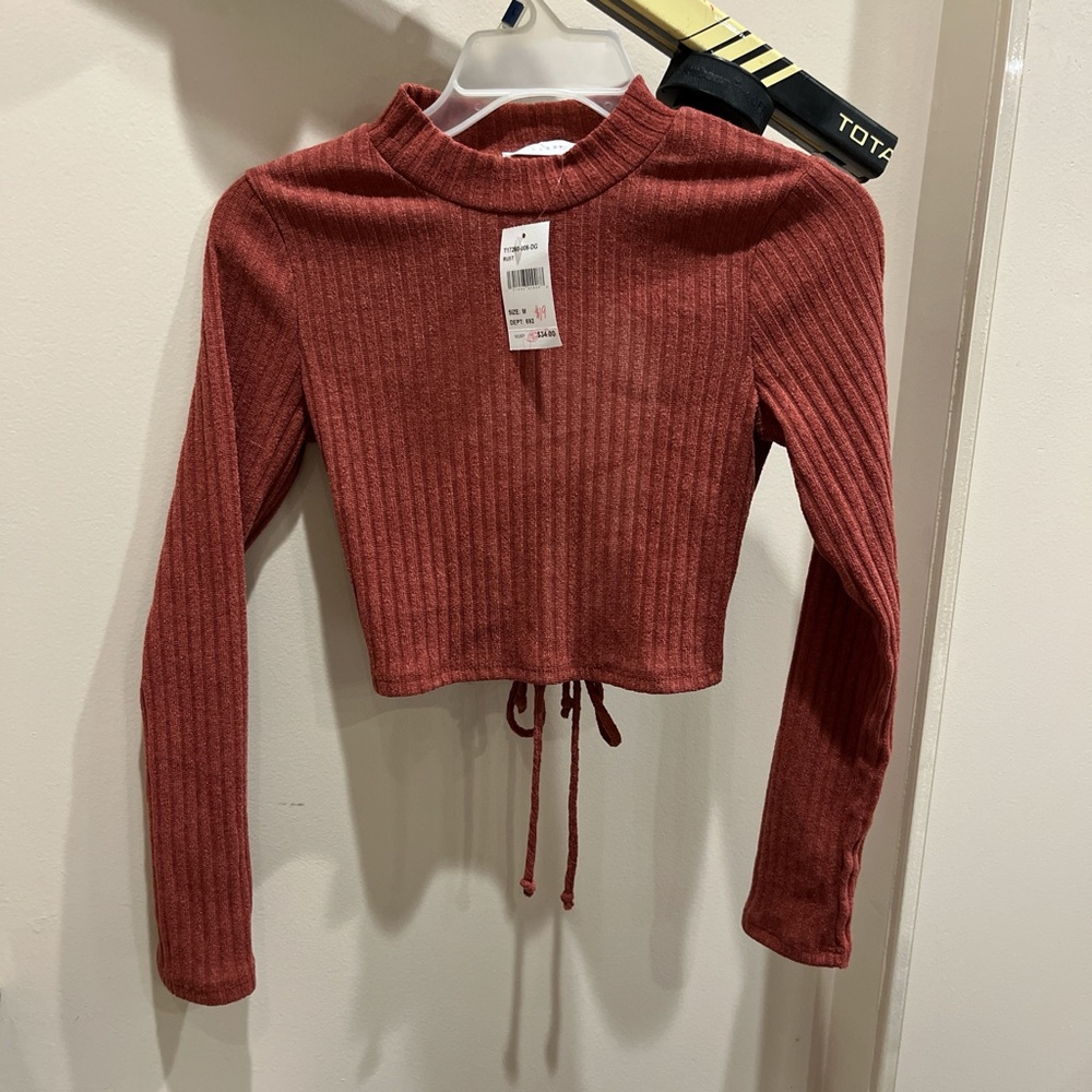 Lush Ribbed Long Sleeve Crop Top - Red
